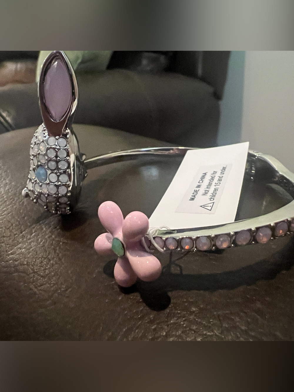 Betsey Johnson Faux Stone Spring Bunny Hinged Bangle Bracelet - Picture 5 of 5